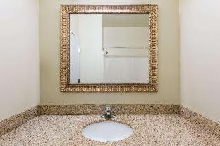 Knights Inn Palmyra Room photo